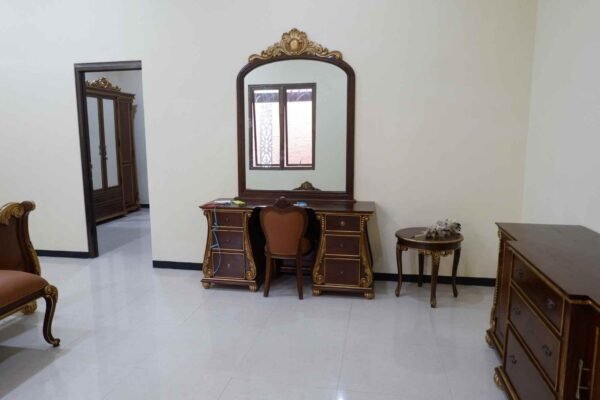 RUMAH DINAS WALIKOTA MOJOKERTO - Gambar 19